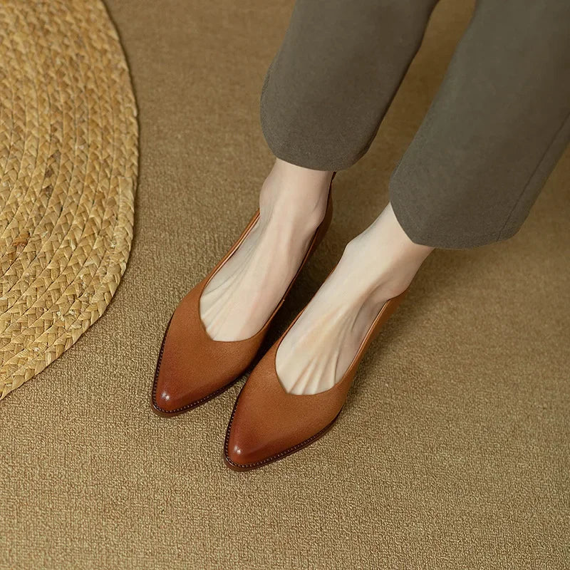 Helen | Escarpins classiques à talons carrés