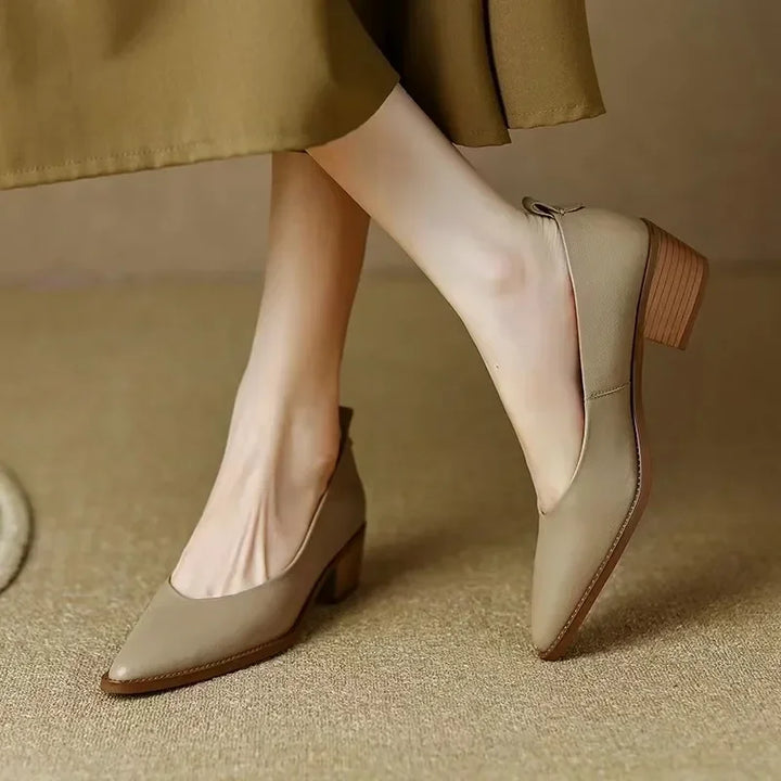 Helen | Escarpins classiques à talons carrés